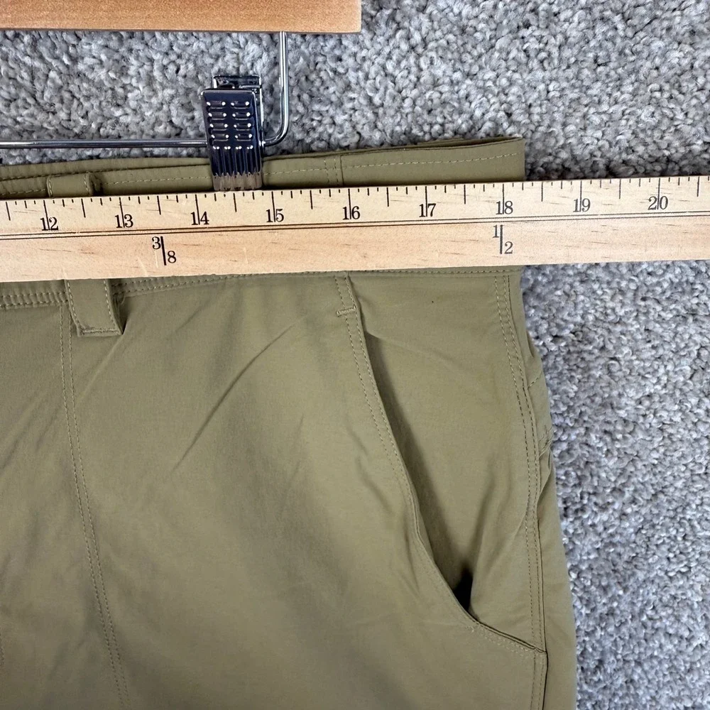 LL Bean Cresta Hiking Pants Mens 36x29 Khaki Tan Nylon Stretch Cargo